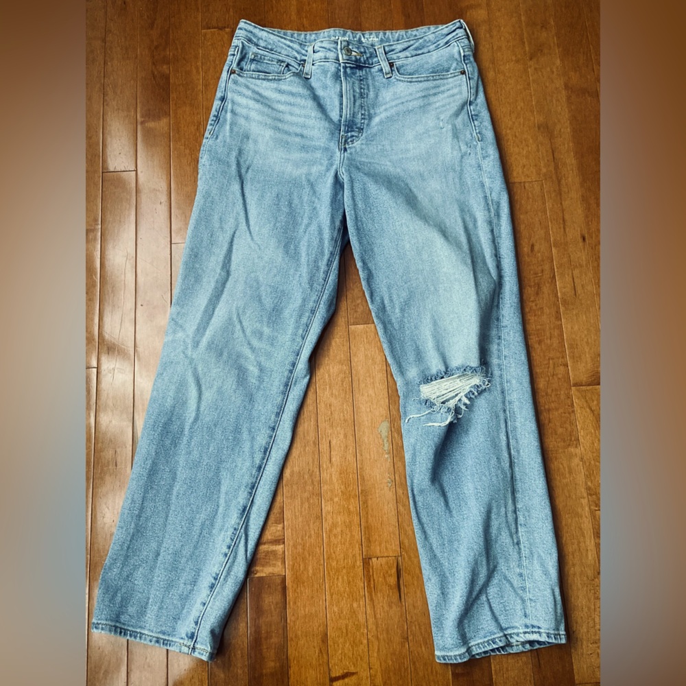 Light wash blue jeans